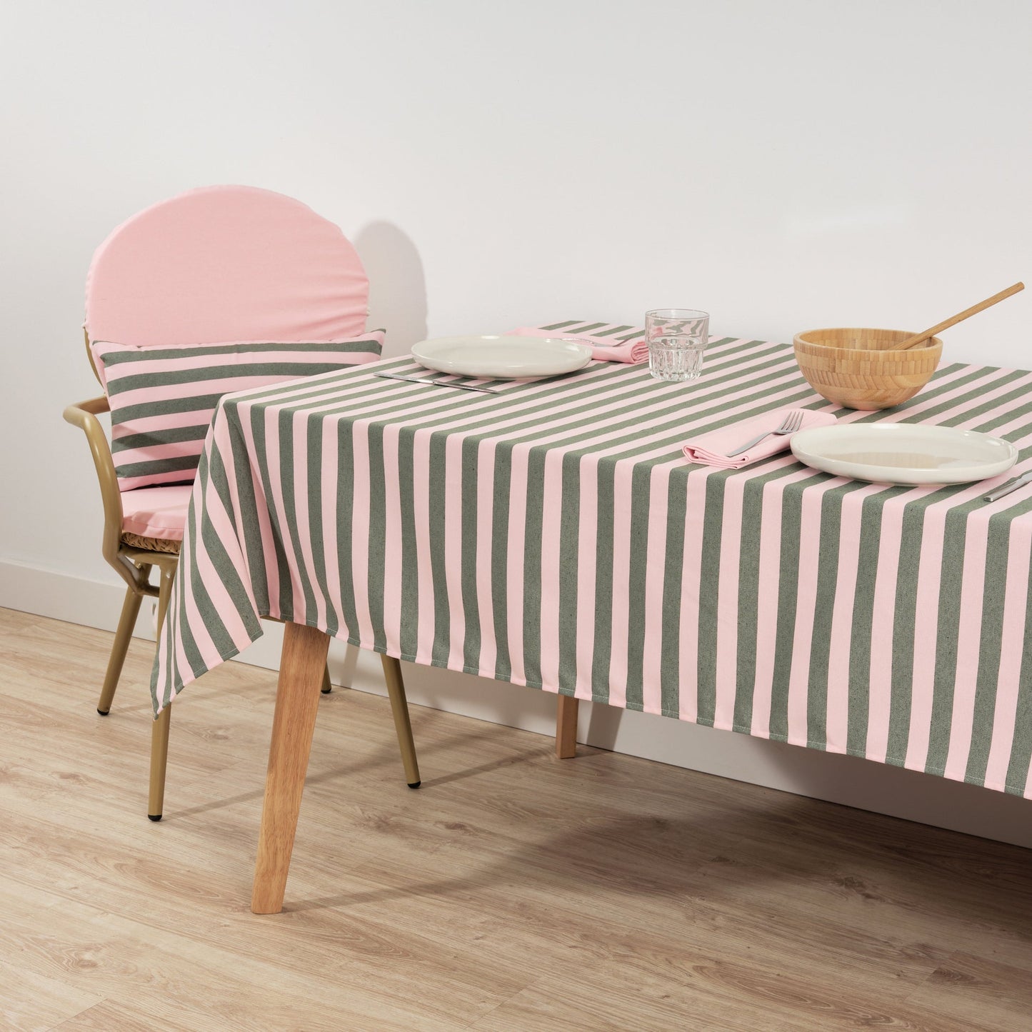 Mantel de tela jacquard Maglia Raya Rosa y Musgo