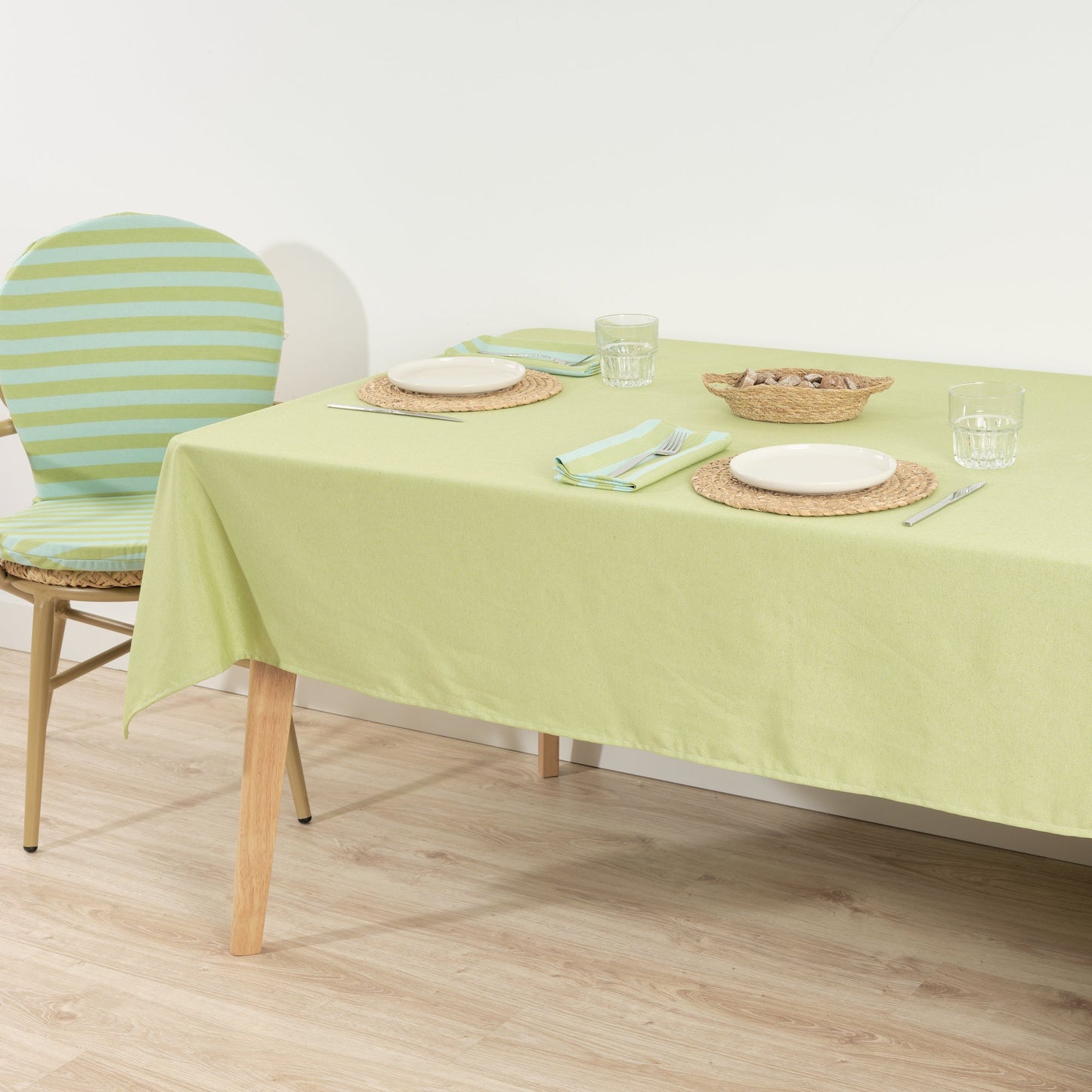 Mantel de tela jacquard Maglia Liso Pistacho