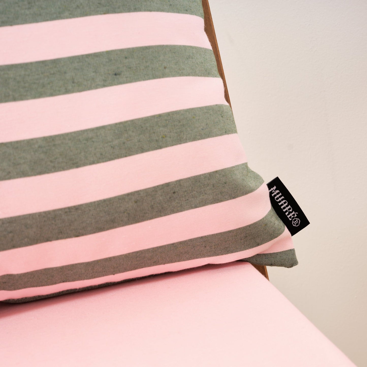 Funda de cojín Maglia Raya Rosa y Musgo 50x50 cm