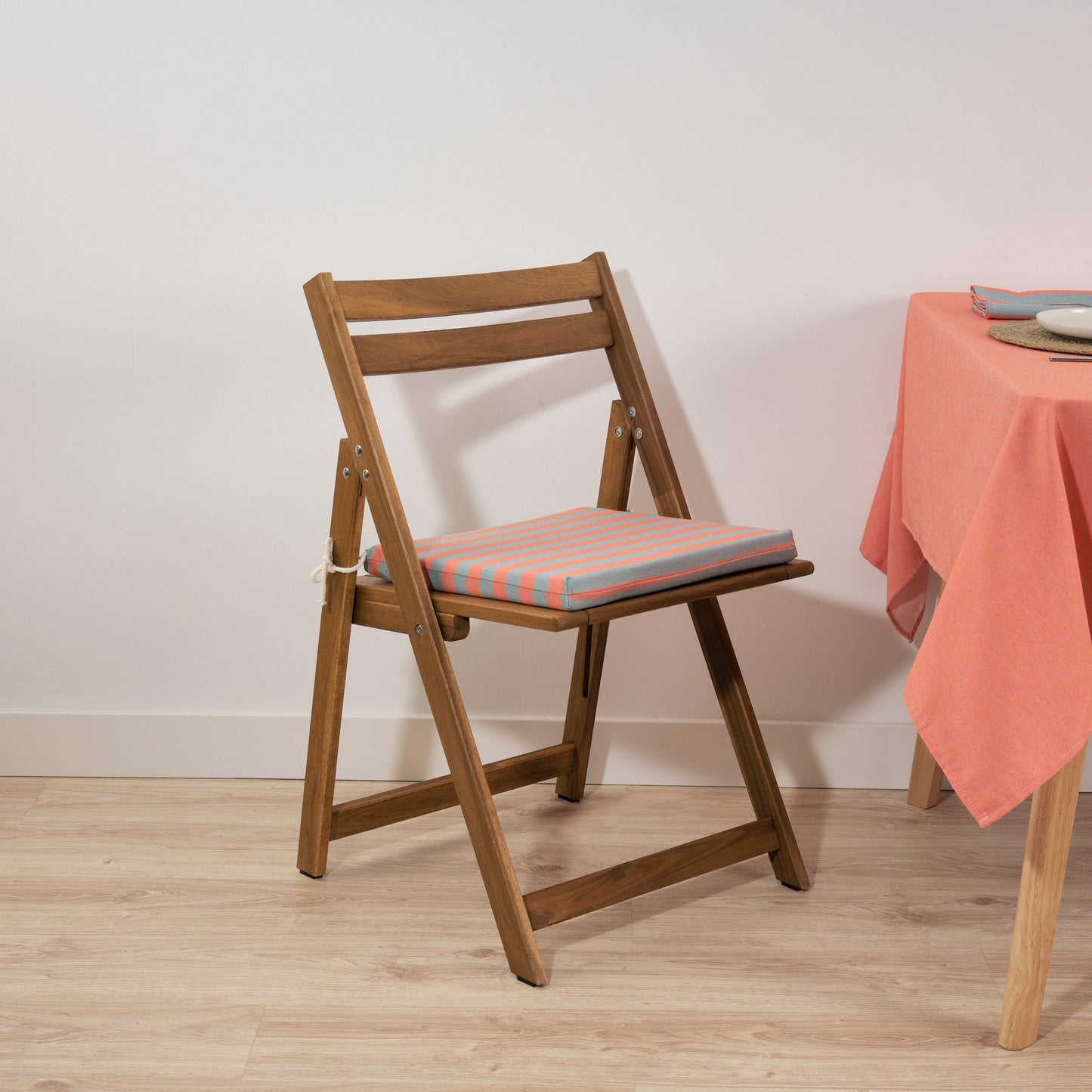 Cojín para asiento acolchado Maglia Raya Naranja y Agua 40x40x5 cm