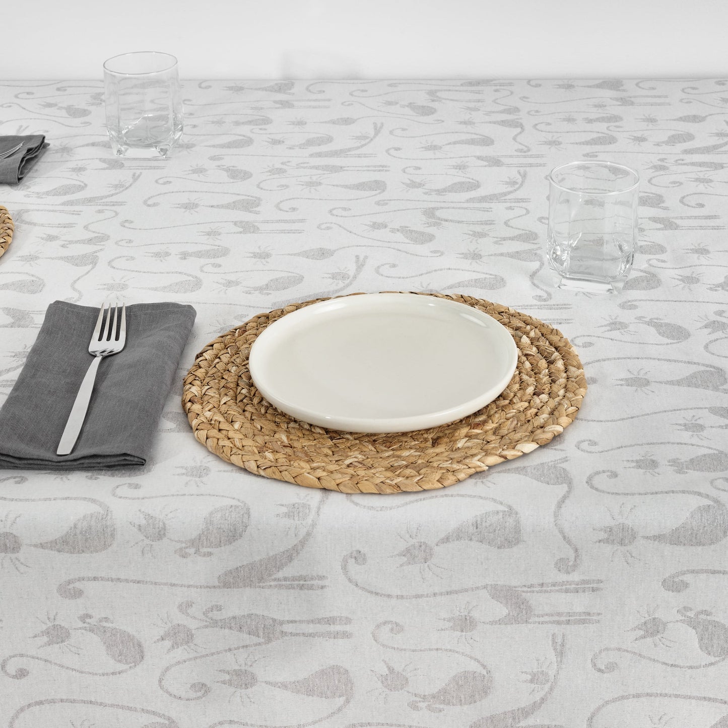Mantel antimanchas jacquard Acacia 2342 Gris Alma
