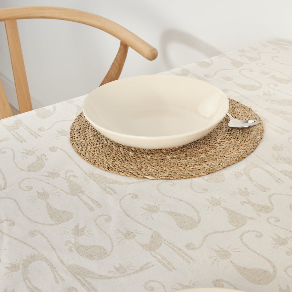 Acacia 2342 Linen jacquard stain-resistant tablecloth