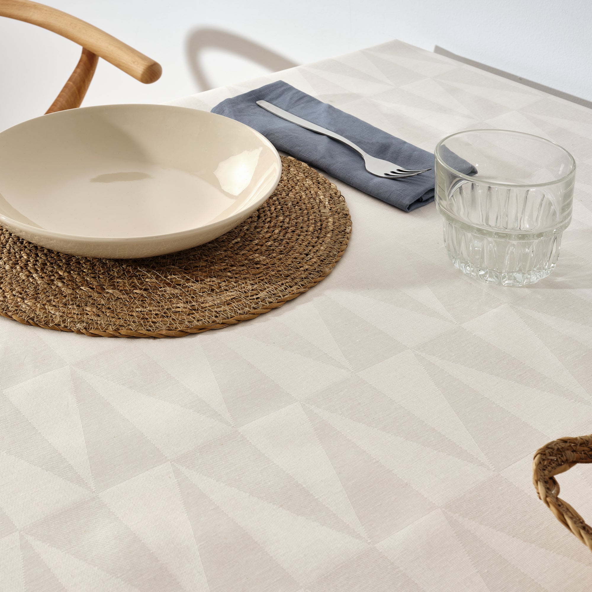 Alamo 3780 Nappe antitache Jacquard Écru