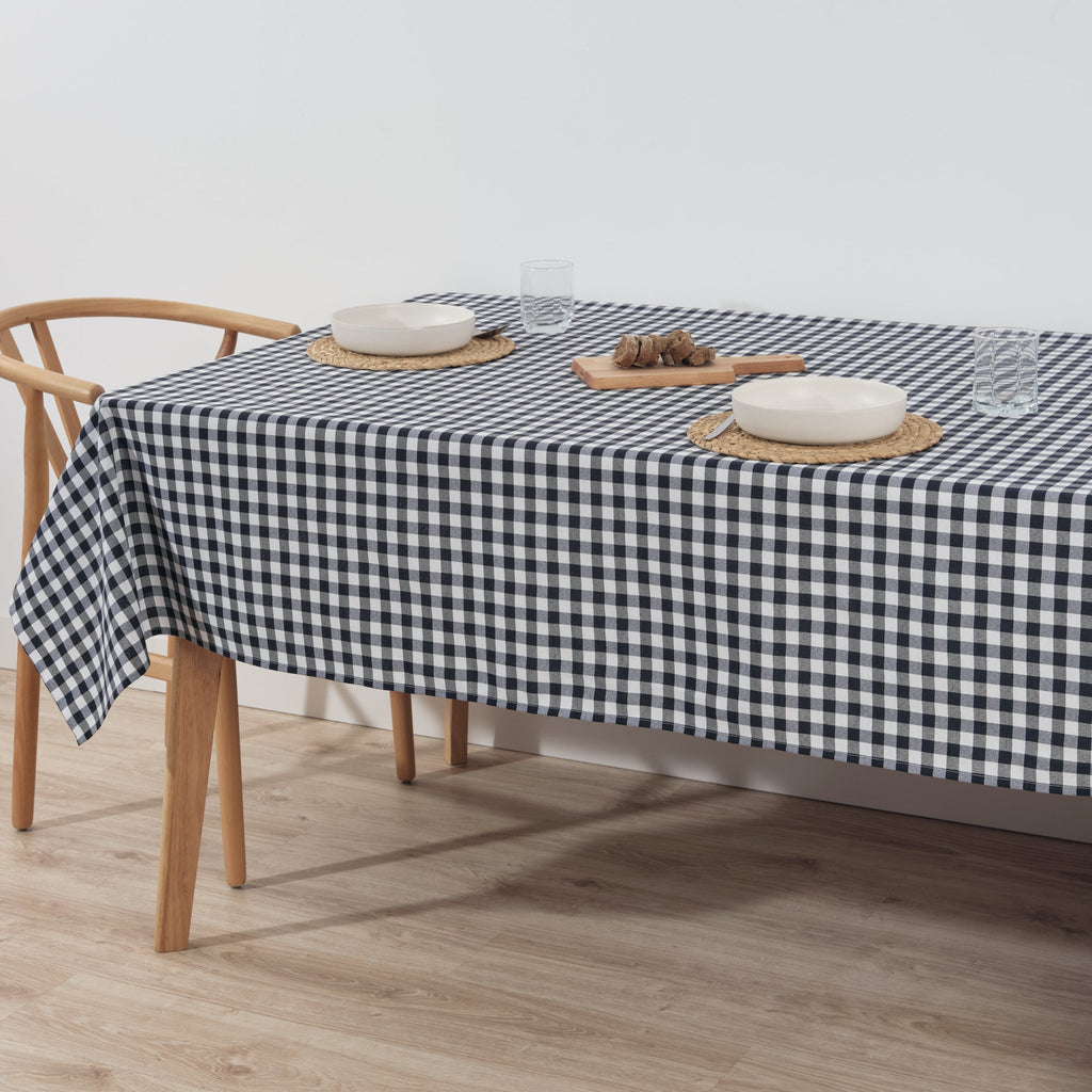 Nappe Vichy imperméable antitache toucher tissu bleu marine