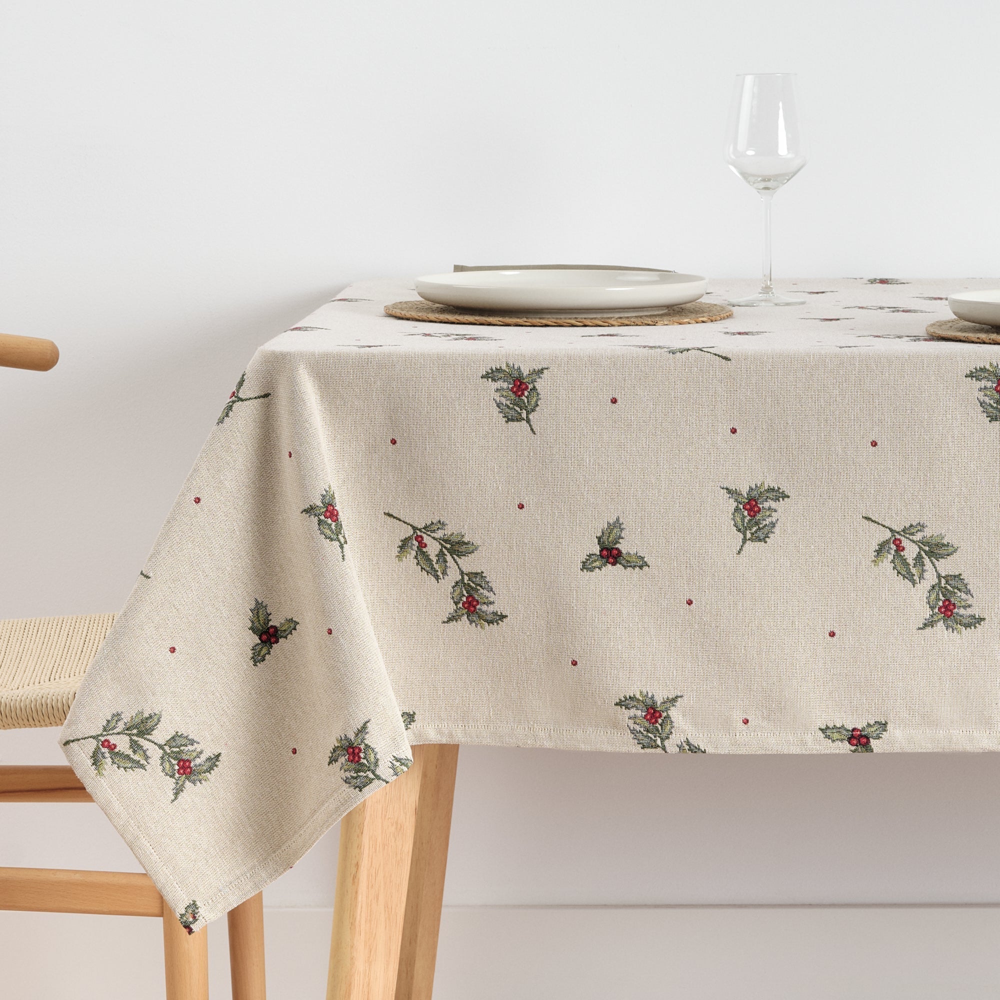 Premium Jacquard Stain-Resistant Tablecloth 33712B
