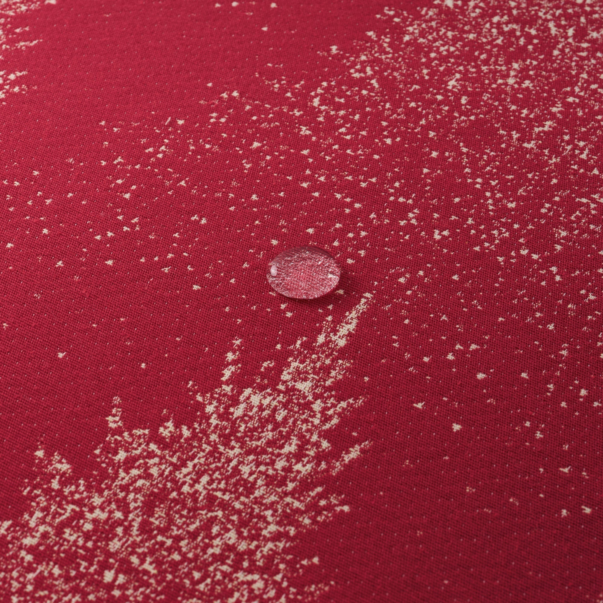 Reversible jacquard stain-resistant tablecloth 33740