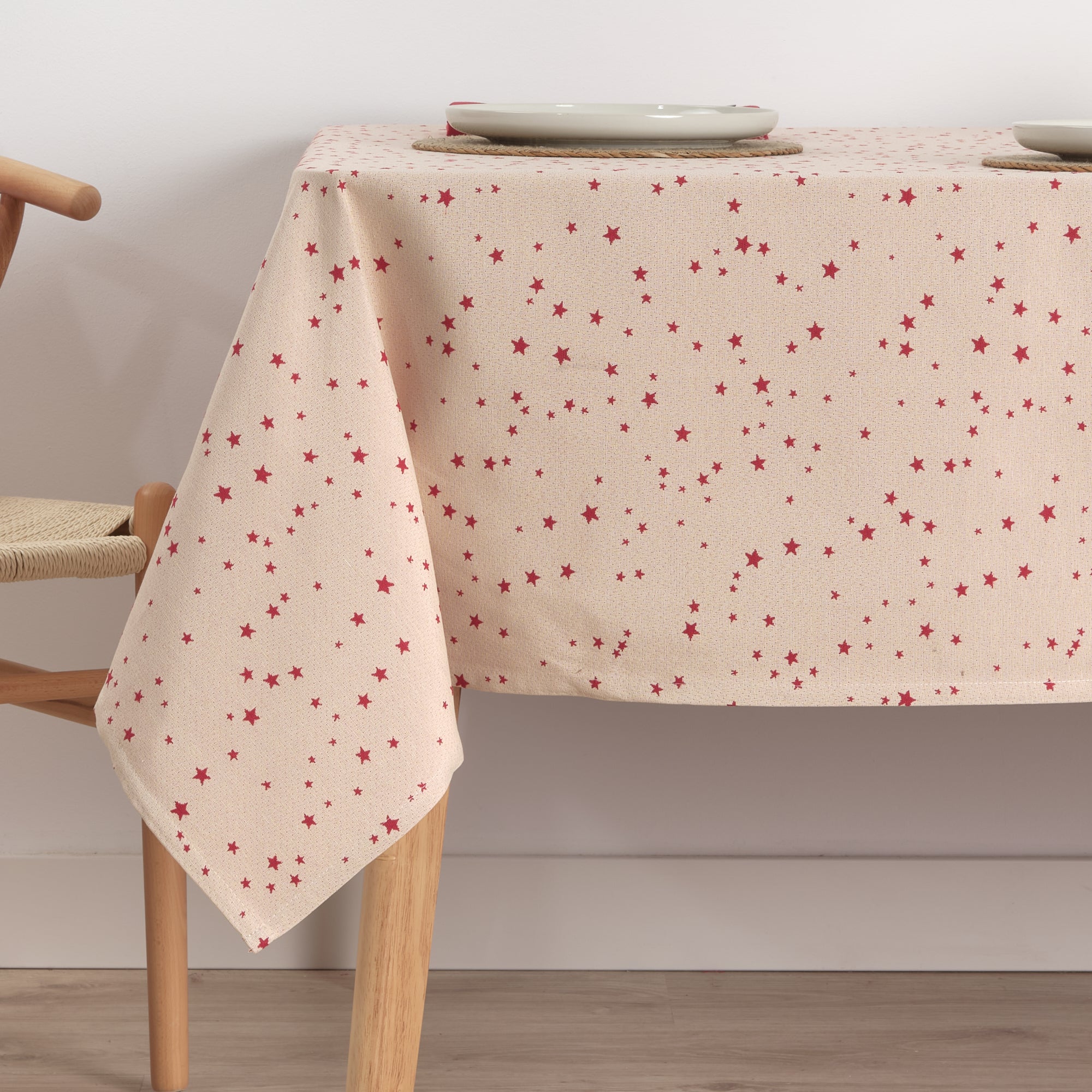 Reversible jacquard stain-resistant tablecloth 33741