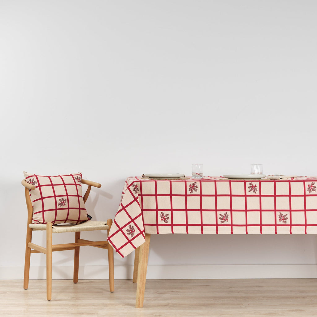 Jacquard stain-resistant tablecloth 33744B