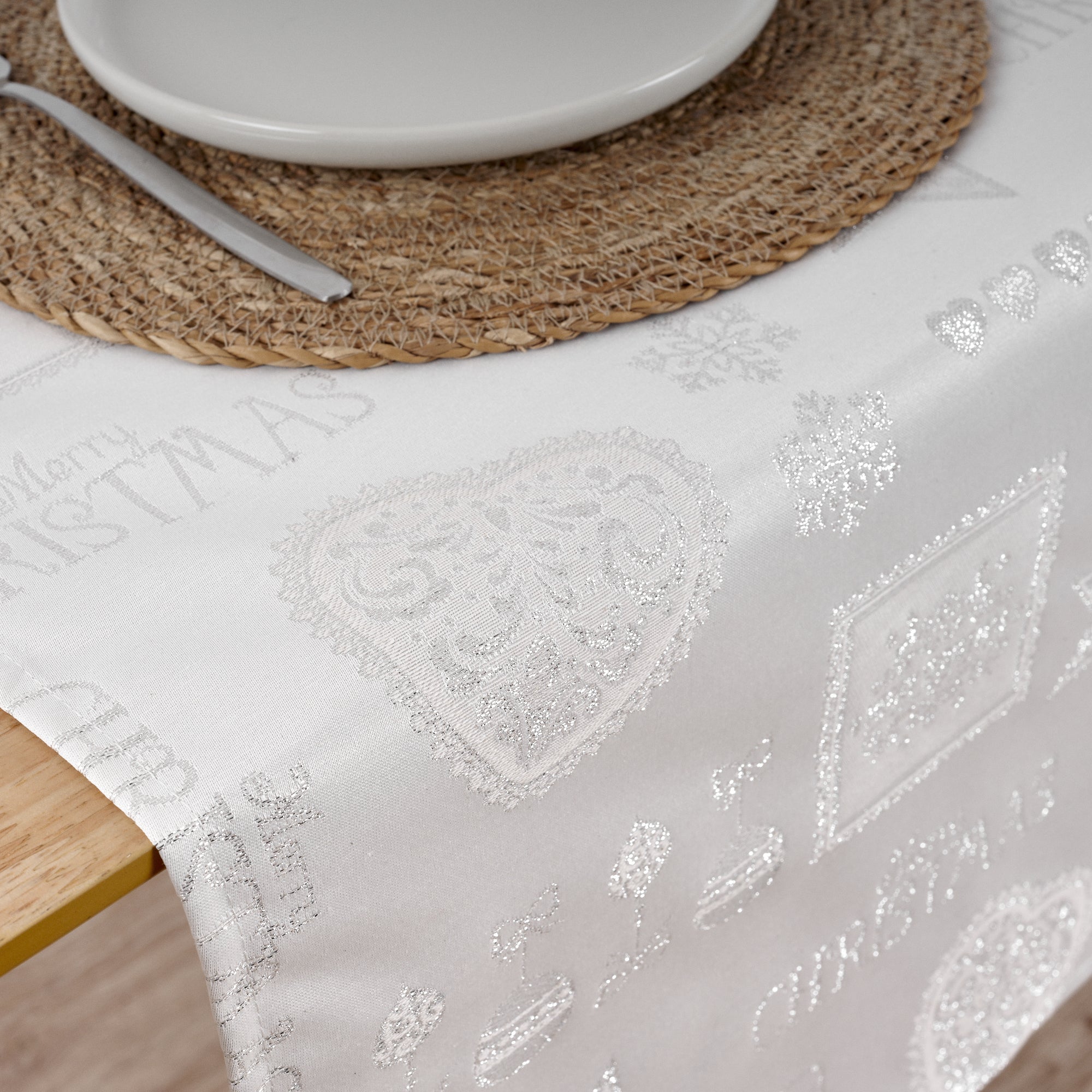 Chemin de table jacquard fil argent PSC4732A 45x140 cm