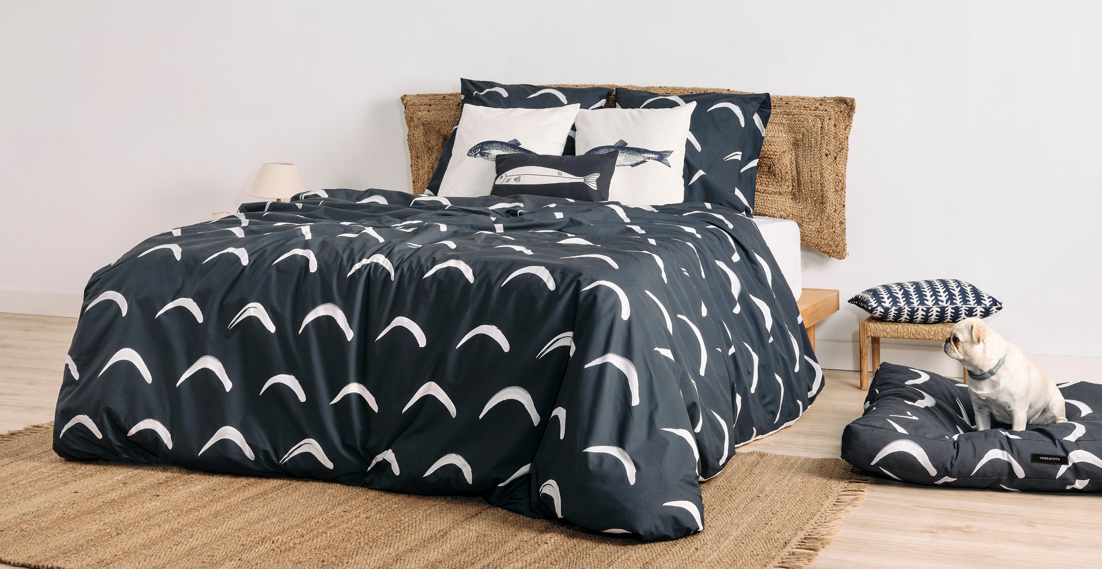 Cama para mascotas gruesa y acolchada antimanchas Calella Azul