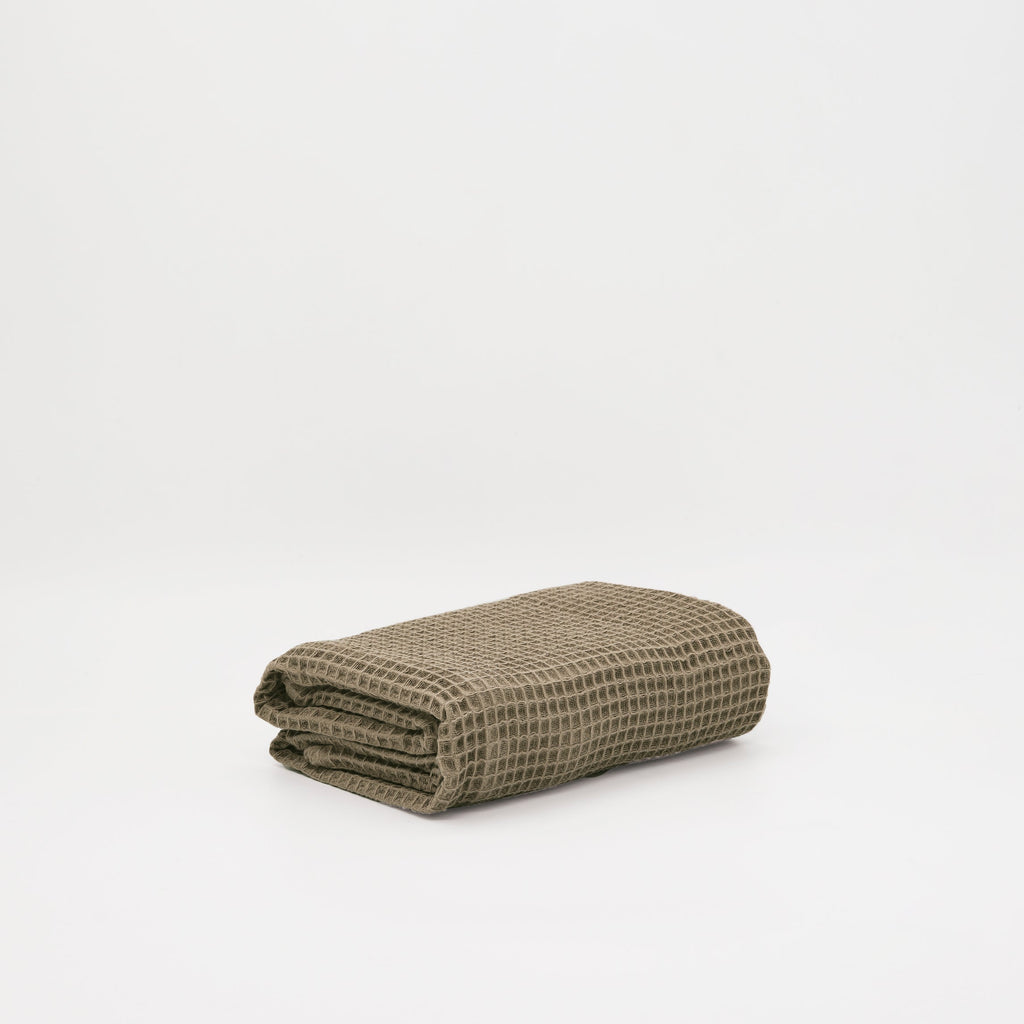 Wallnut 100% cotton waffle towel