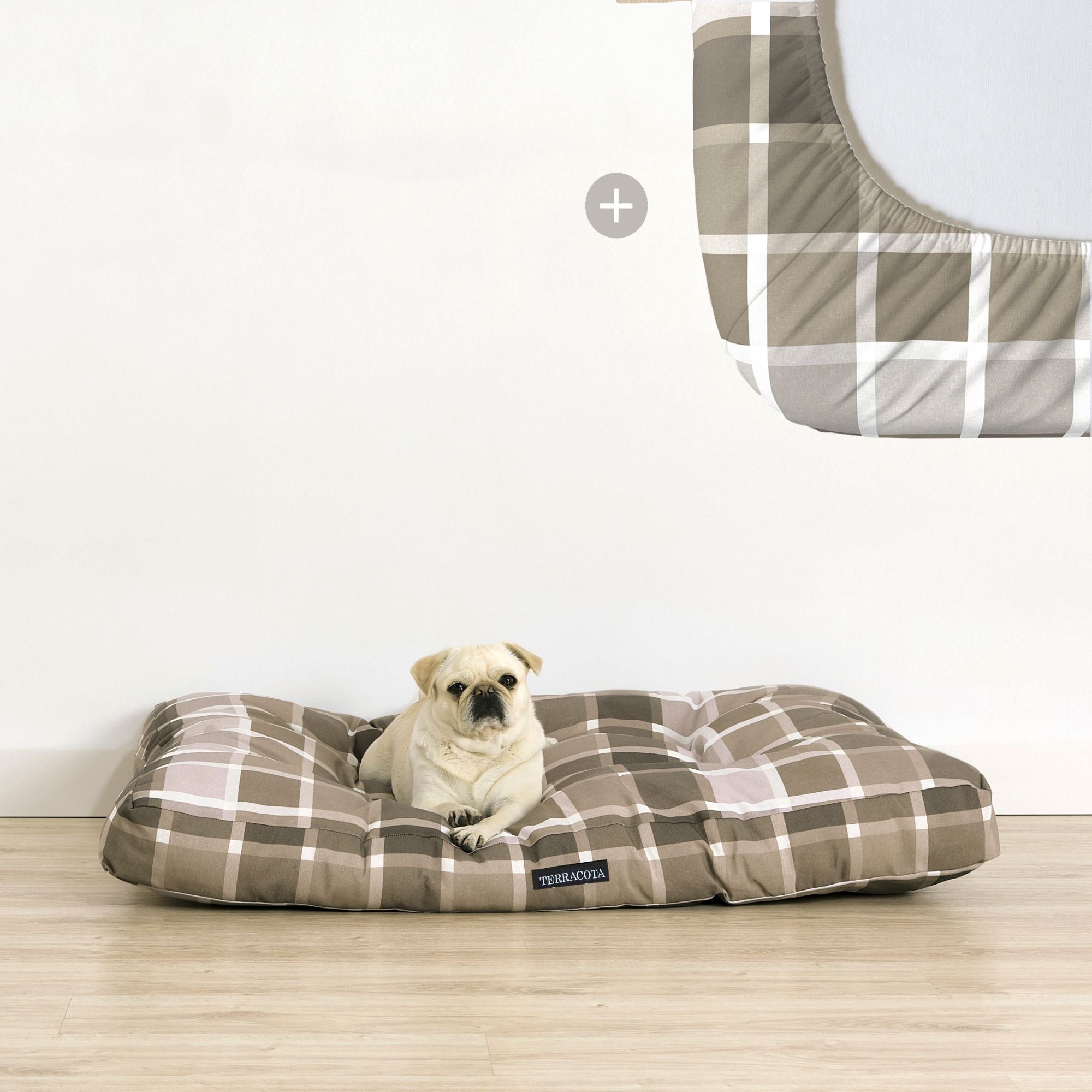 Pack cama para mascota + Protector antimanchas SUTTON MARRON RED.