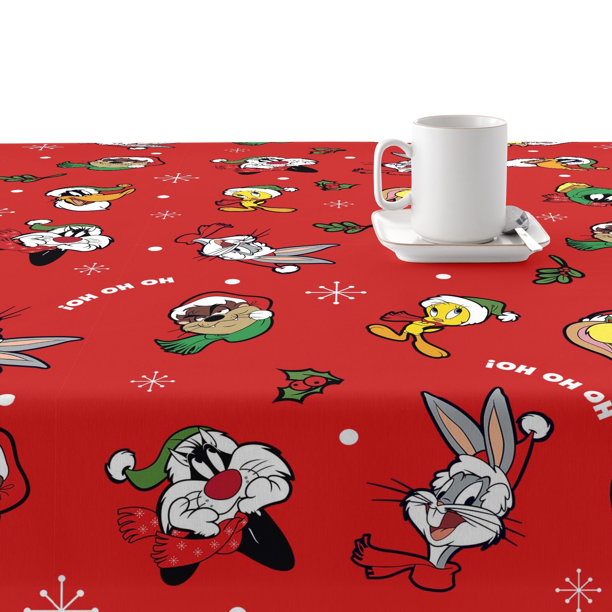 Looney Tunes Christmas stain-resistant tablecloth 01