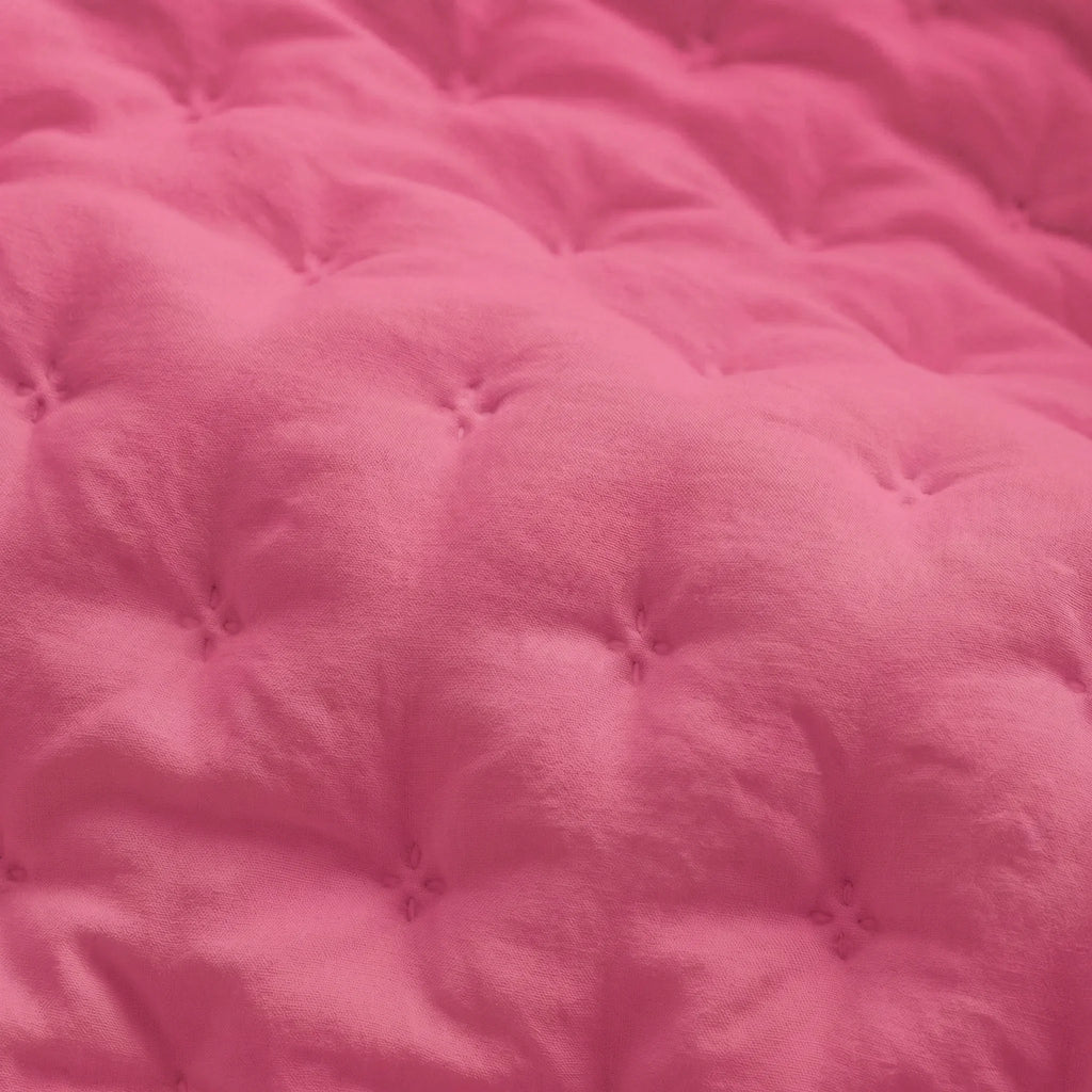 Colcha lisa acolchada Fucsia tacto suave