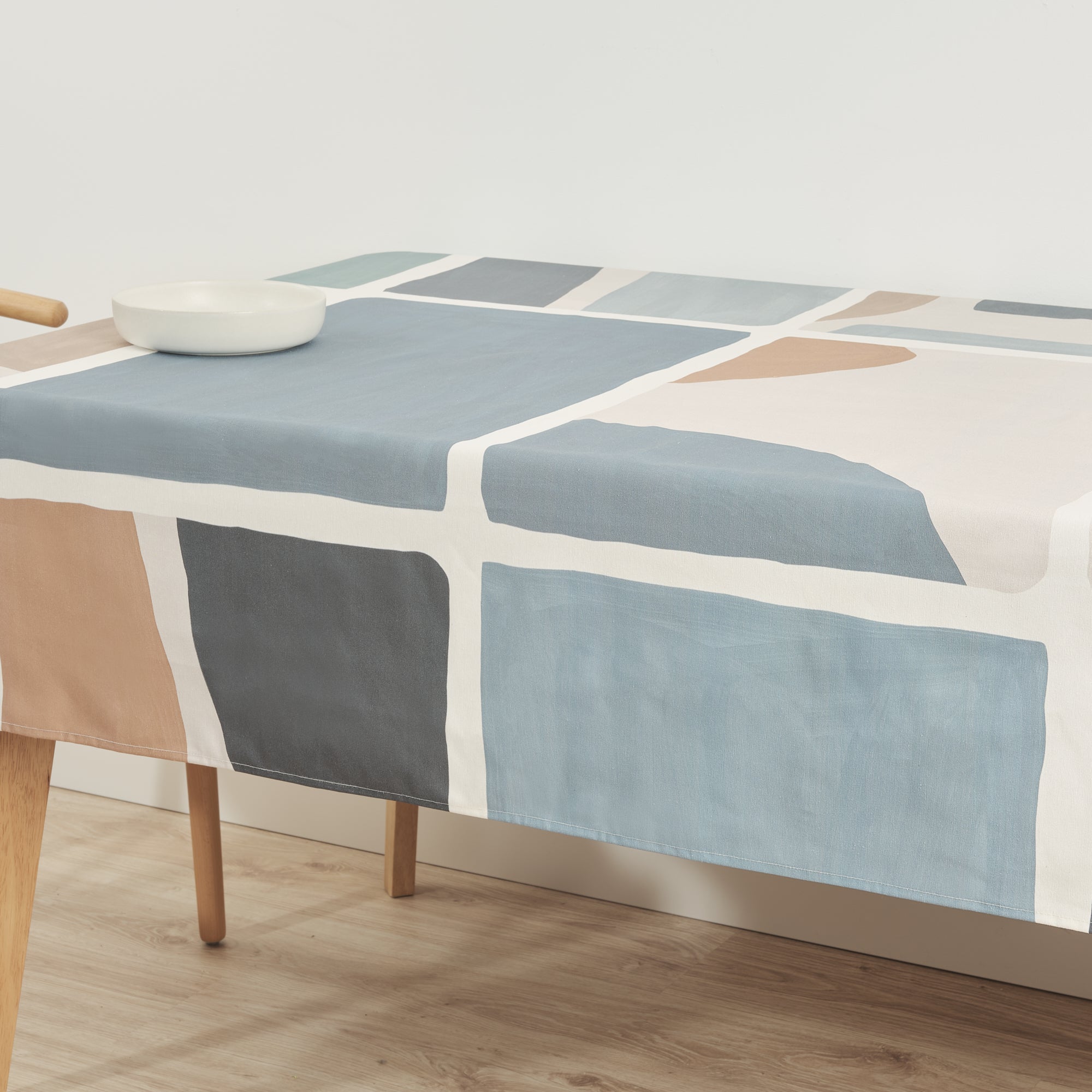 Stain-resistant tablecloth 100% cotton Peñíscola