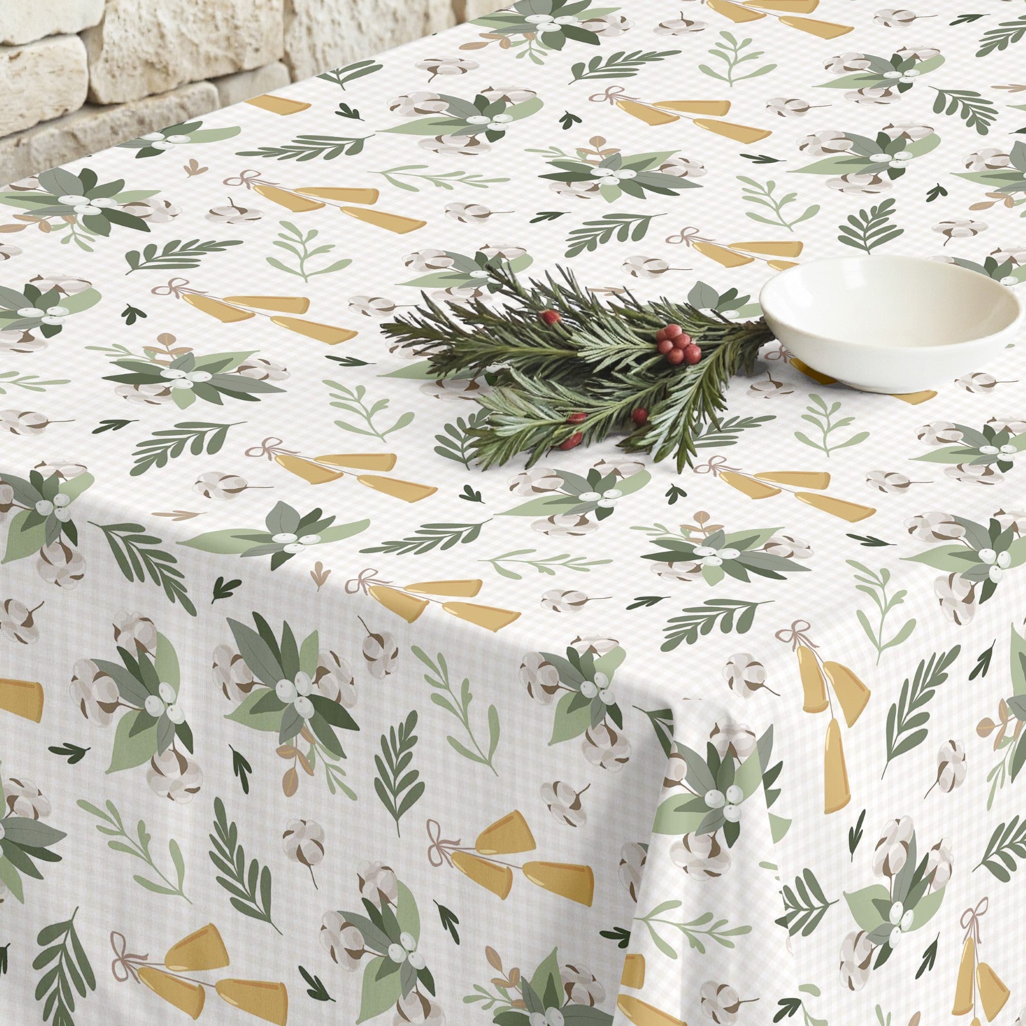 Merry Christmas 64 stain-resistant tablecloth